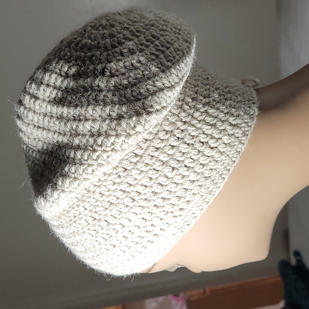 Fisherman 100 % Wool Roll - Up Beanie One Size Color like light beige gray
